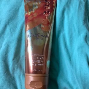 Bath and Body Works Cashmere Glow Lotion